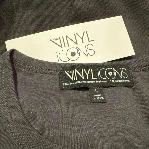 The Vinyl Icons Blondie Die Young Stay Pretty Black Graphic T-shirt Size L NWT - Picture 2 of 8